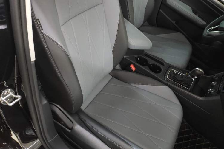 Used Volkswagen Lavida 2023 1.5L Automatic 5 Million Edition Right Front Seat