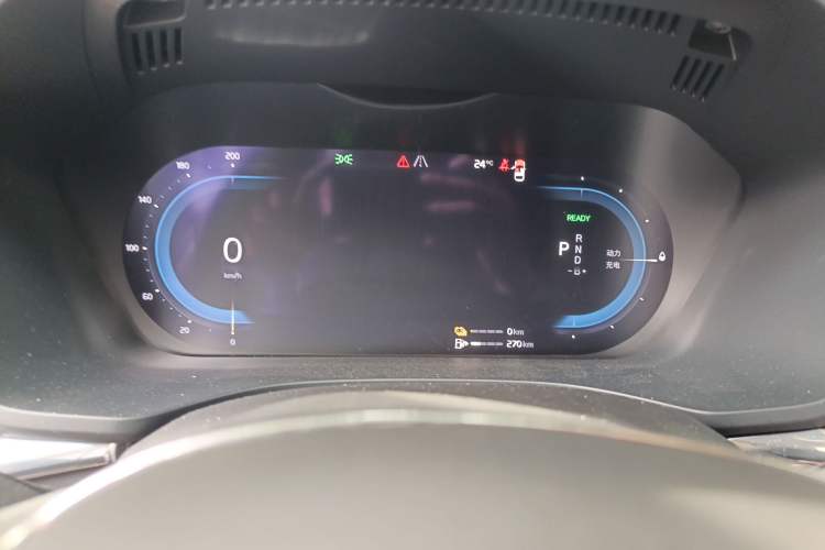 Used Volvo XC60 New Energy 2024 T8 Plug-in Hybrid Long-Range All-Wheel Drive Smart Luxury Edition
