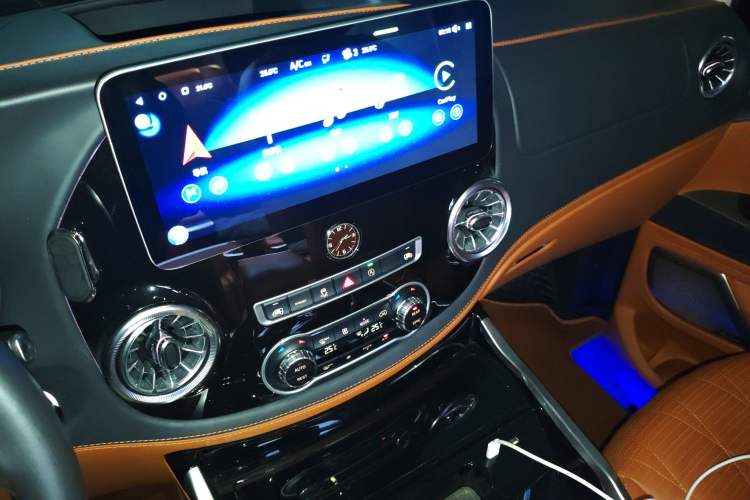 Used Mercedes-Benz Vito 2021 2.0T Business Version 7 Seats
