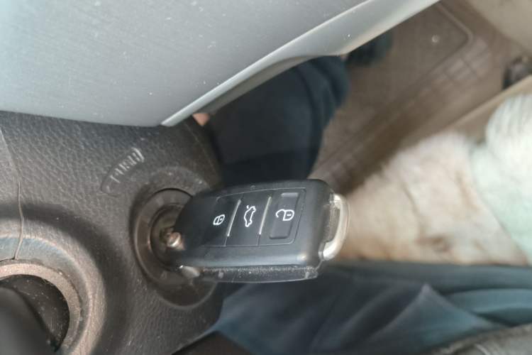 Used Honda Accord 2010 2.0L EX Vehicle Key