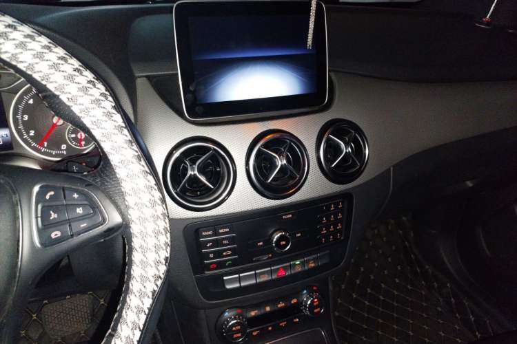 Used Mercedes-Benz B-Class 2019 B 200 Fashion Model