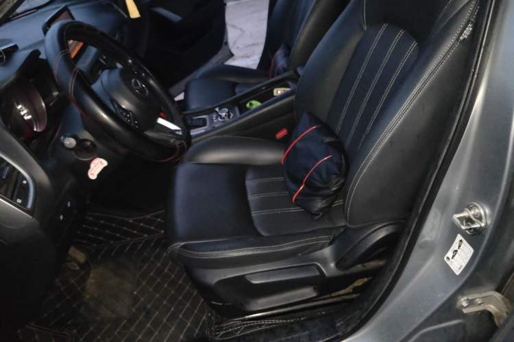 Used Mazda CX-4 2018 2.0L Automatic Two-Wheel Drive Blue Sky Dynamic Version China V Standard Left Front Seat