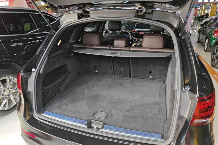 Used Mercedes-Benz GLC 2020 GLC 300 L 4MATIC Dynamic Edition