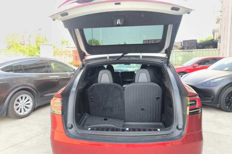 Used Tesla Model X 2023 Three-Motor All-Wheel-Drive Plaid Version
