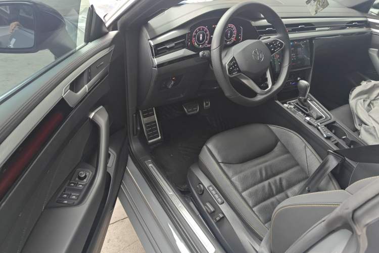 Used Volkswagen FAW-Volkswagen CC 2024 380TSI Striking All-Encompassing Edition