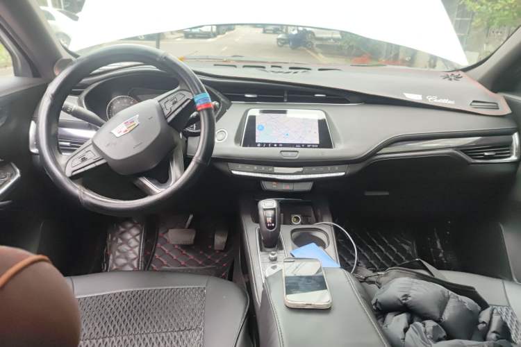 Used Cadillac XT4 2018 28T Two-Wheel Drive Tech Version
