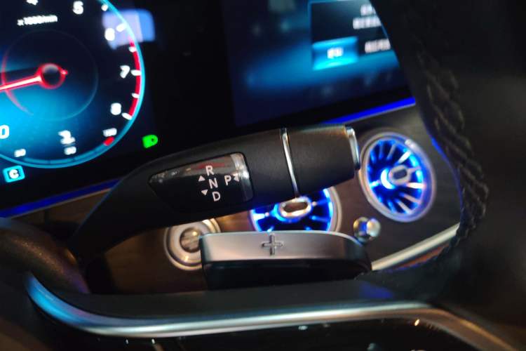 Used Mercedes-Benz E-Class 2022 Updated E 300 L Luxury Edition
