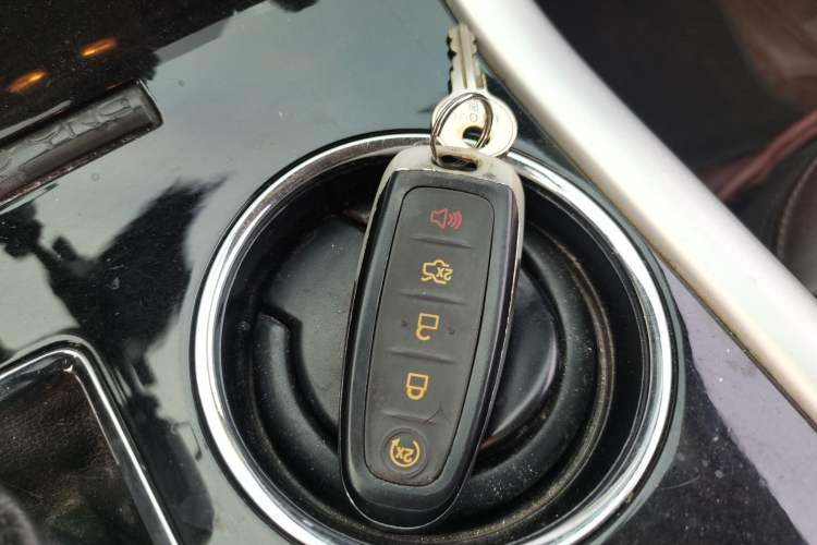 Used Ford Edge 2012 2.0T Zunrui Trim Vehicle Key