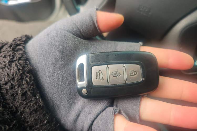 Used Hyundai Sonata 2014 2.0L Automatic Luxury Edition