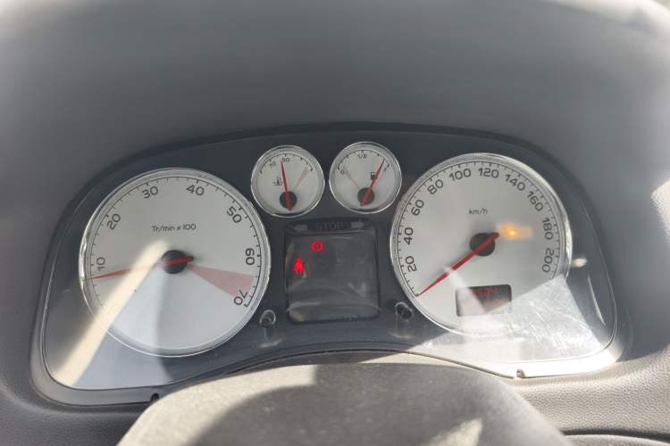 Used Peugeot 307 2012 Hatchback 1.6L Manual Comfort Edition
