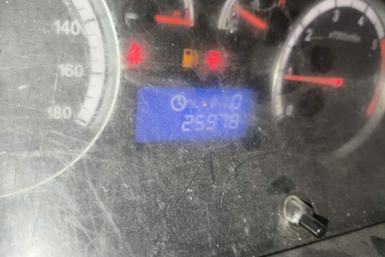 Used Foton Scenic G7 2016 2.0L Commercial Version Long Wheelbase High Roof – 4Q20M