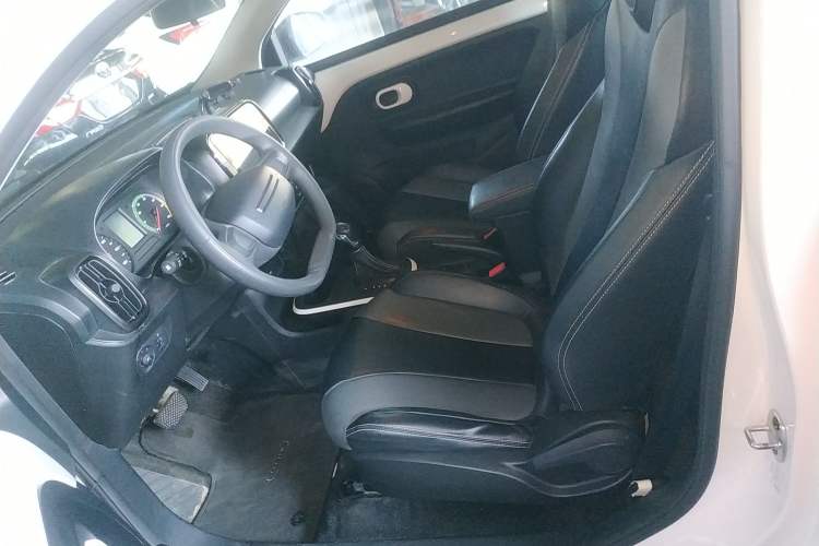 Used Roewe Clever 2022 311km QiQi BoBo Edition
