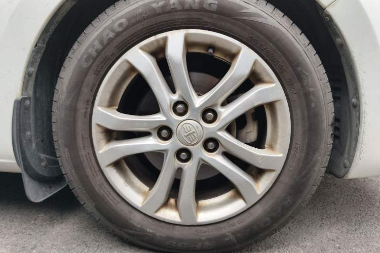 Used Bestune B50 2016 1.6L manual luxury version