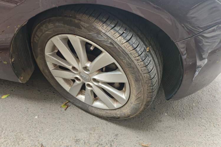 Used Kia K3 2013 1.6L Manual GLS
