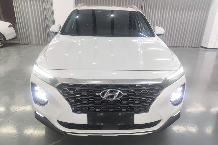 Used Hyundai Santa Fe 2019 380 TGDi DLX Automatic Two-Wheel Drive Prestige Plus Version China VI Standard Front
