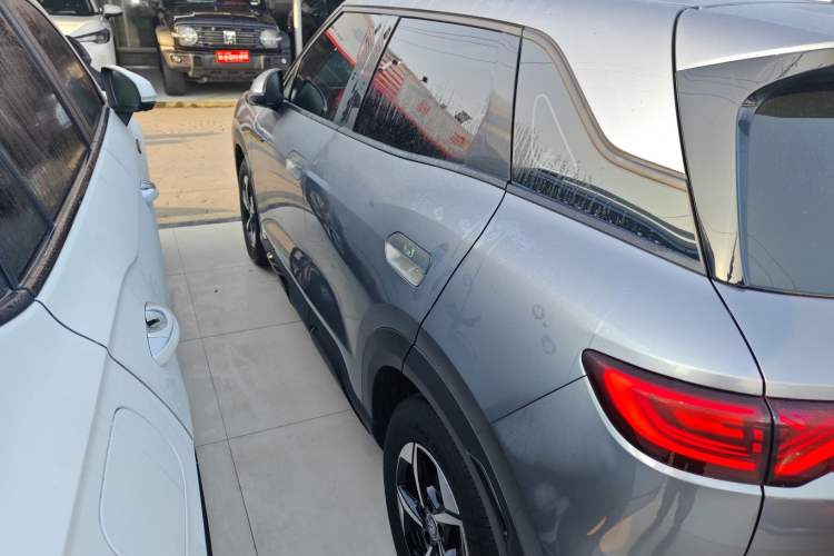 Used BYD Yuan UP 2024 301KM Leading Edition
