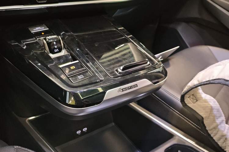 Used Volkswagen Talagon 2022 380TSI All-Wheel-Drive Luxury Prestige Pro 7-Seater