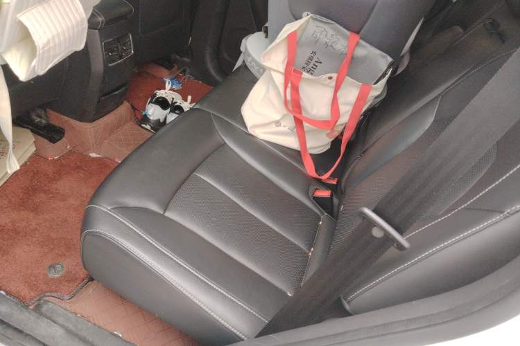 Used Roewe RX5 2018 20T Two-Wheel Drive Automatic Flagship Edition
