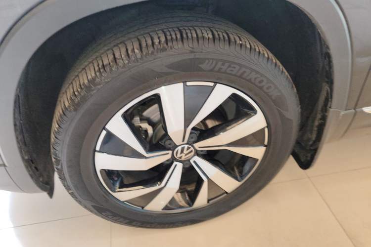 Used Volkswagen Tayron 2022 280TSI Two-Wheel Drive Luxury Smart Connectivity Version Exterior 4