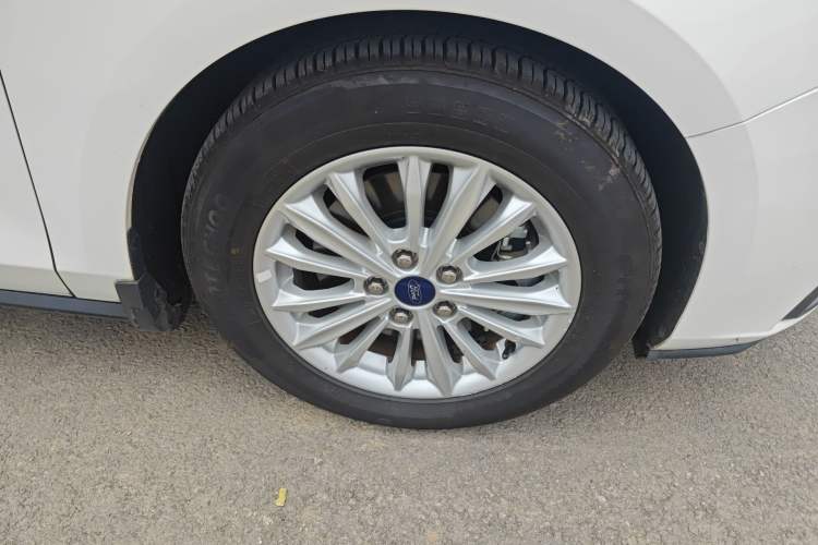 Used Ford Focus 2019 Hatchback EcoBoost 180 Automatic Trendy Model