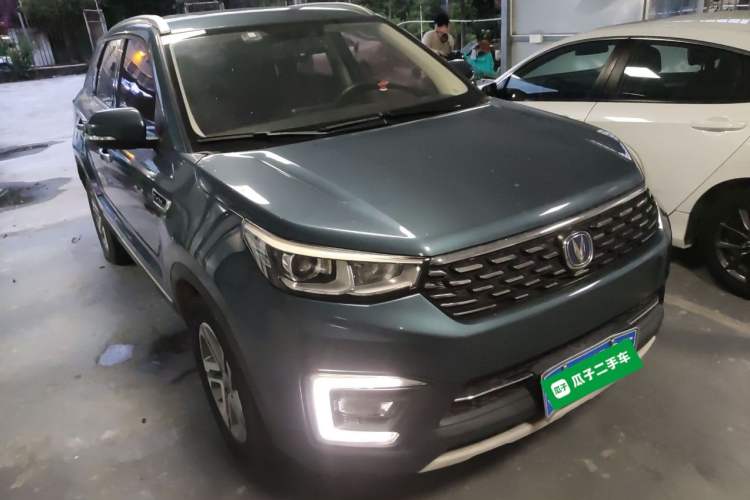 Used CHANGAN CS55 2018 1.5T Automatic Colorful Edition China V Standard
