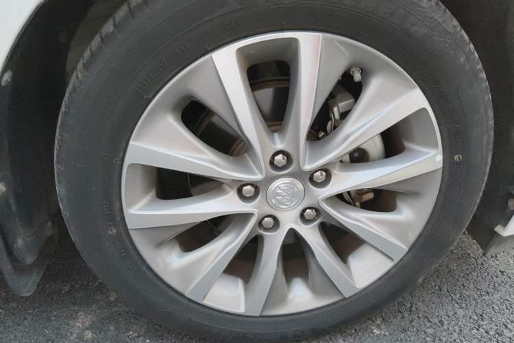 Used Buick GL6 2021 323T Mild Hybrid Connect Luxury Model
