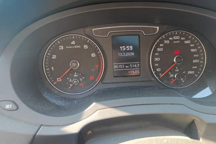 Used Audi Q3 2018 30th Anniversary Edition 30 TFSI Fashion Model
