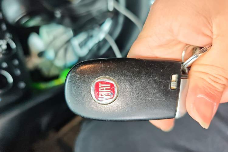 Used Fiat Viaggio 2015 1.4T Automatic Jingxiang Edition Vehicle Key