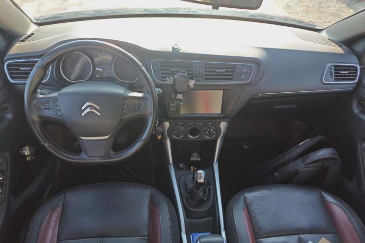 Used Citroen C3-XR 2015 1.6L Manual Pioneer Model
