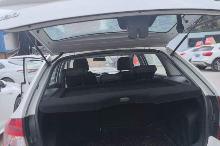 Used Skoda Rapid Spaceback 2016 1.6L Manual Trend Edition