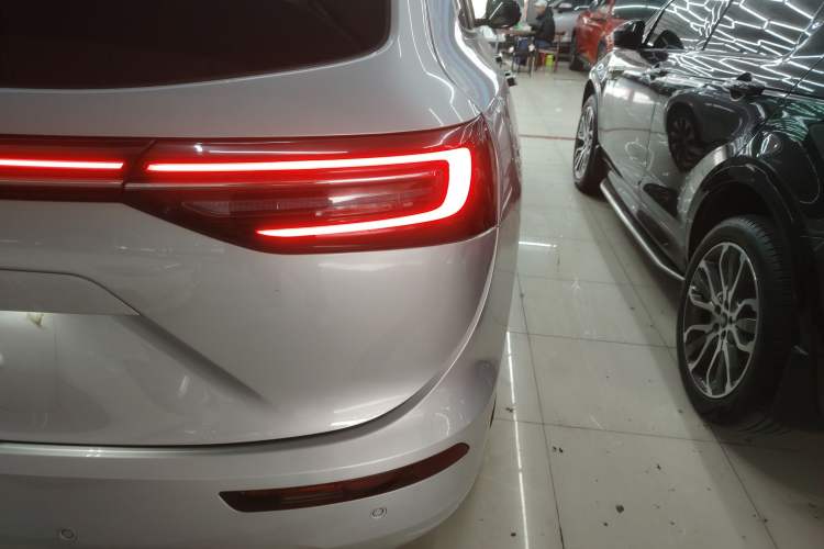 Used Hima AITO M7 2024 1.5T Rear-Drive Plus Version 5 Seats
