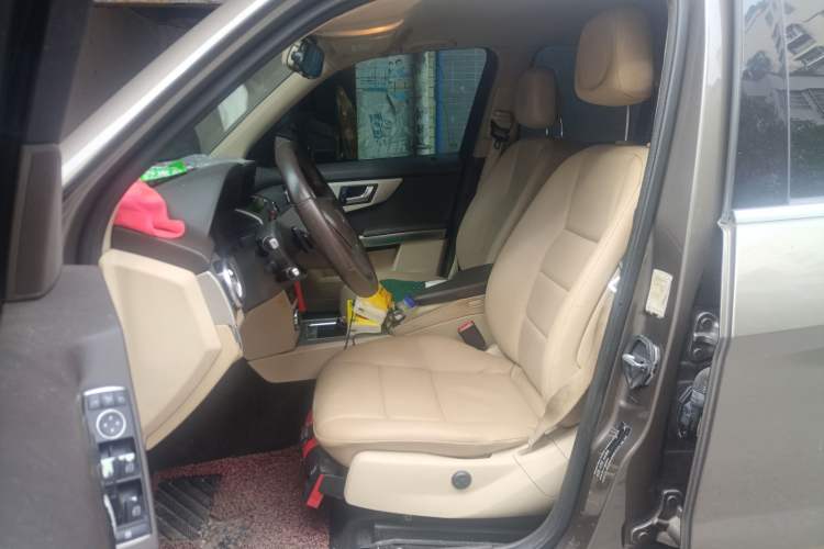 Used Mercedes-Benz GLK-Class 2013 GLK 300 4MATIC Dynamic Edition Left Front Seat