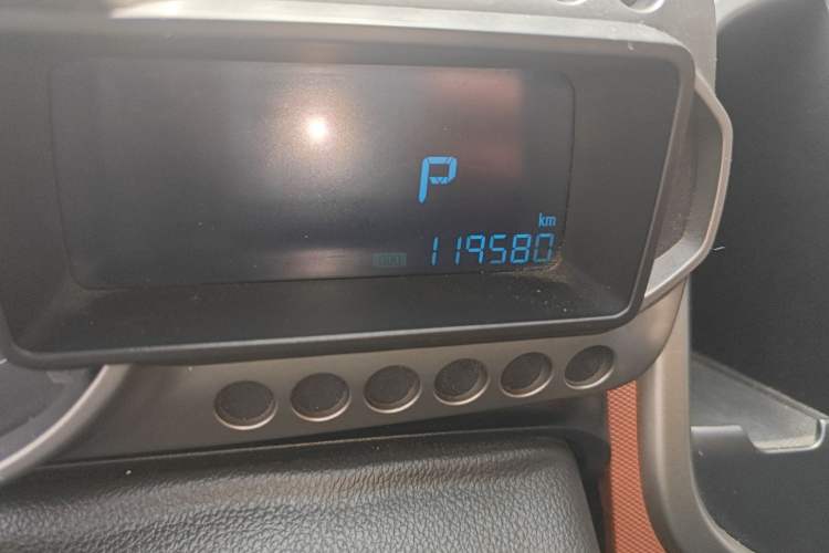 Used Chevrolet Aveo Sonic 2011 Sedan 1.6L Automatic SX