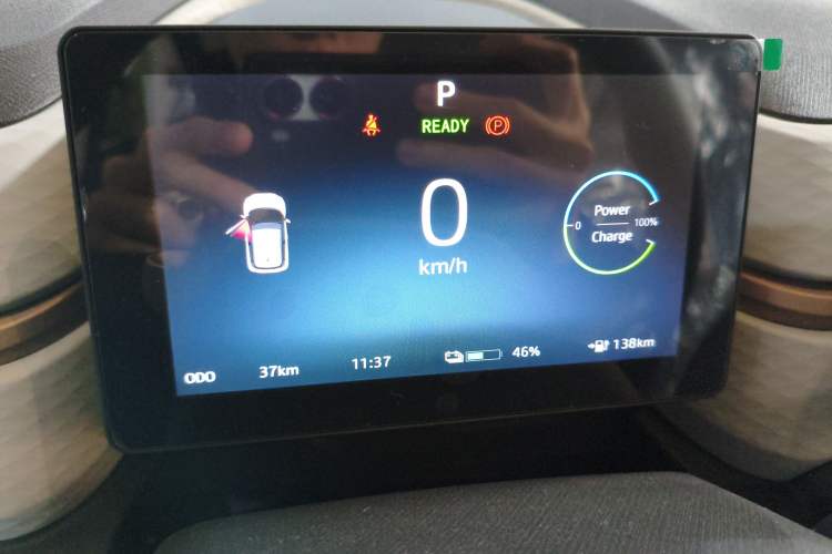 Used JAC Yiwei E10X 2024 Charming Edition 301km Air
