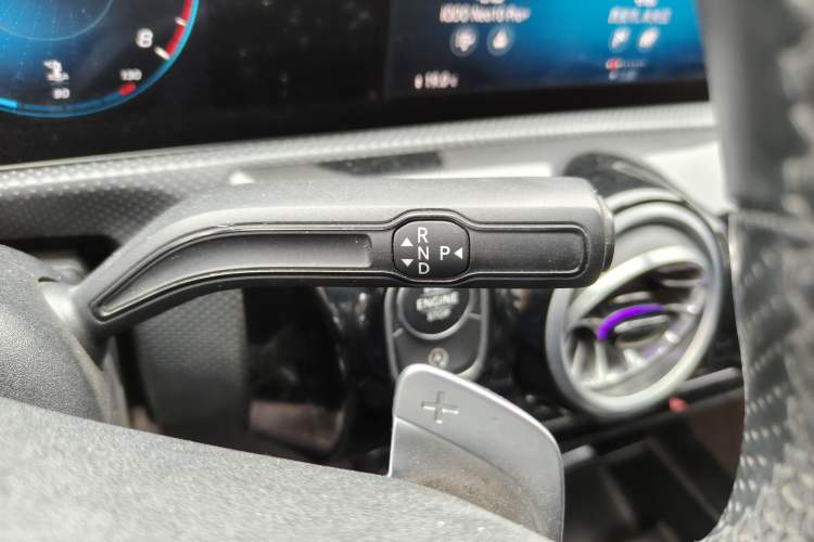 Used Mercedes-Benz A-Class 2021 A 200 L Sport Sedan Fashion Model
