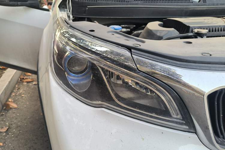 Used Geely Auto Vision X3 2021 PRO 1.5L CVT Deluxe Model
