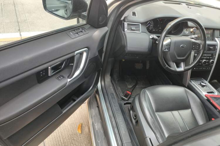 Used Land Rover Discovery Sport 2018 240 PS HSE LUXURY Edition