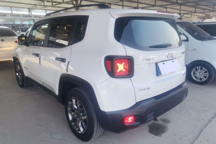 Used Jeep Renegade 2017 180T Automatic Kinetic Edition+
