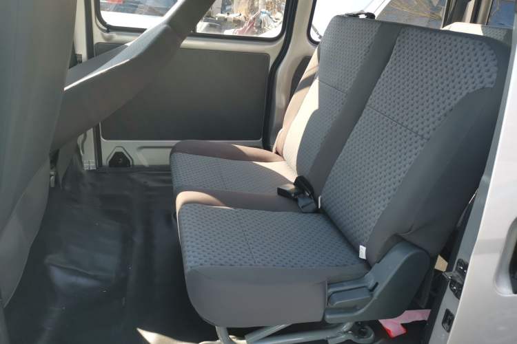 Used Wuling Zhiguang 2023 1.5L Practical Version 5/7 Seats