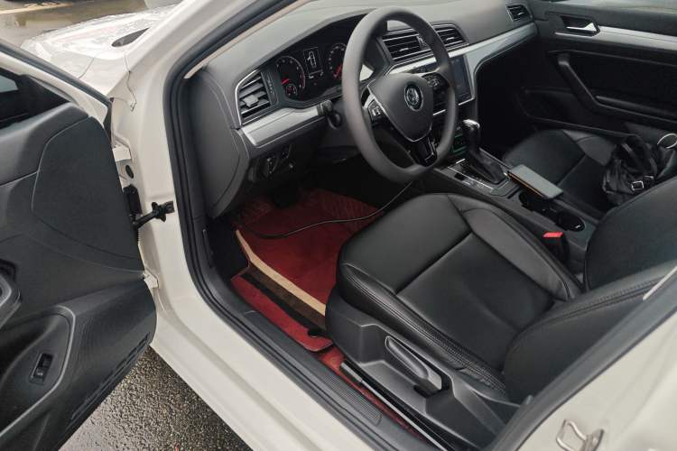 Used Volkswagen Lamando 2021 230TSI DSG Fashion Edition