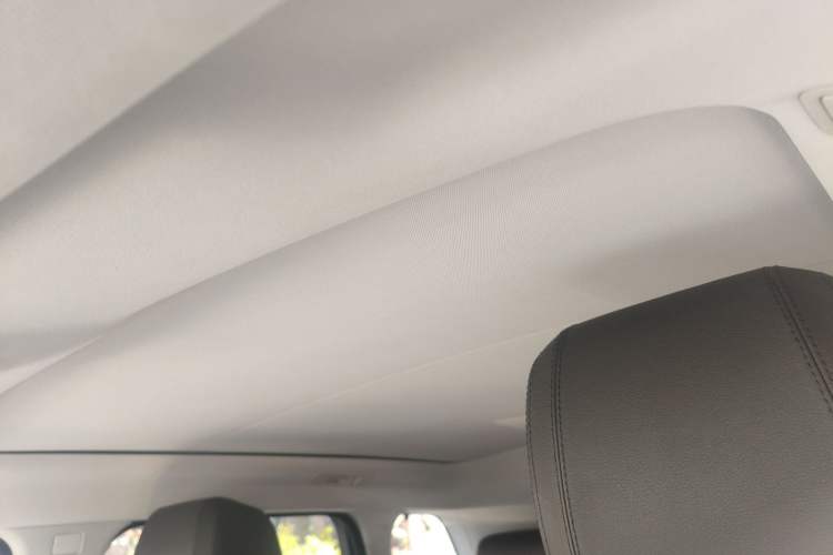 Used Land Rover Range Rover Evoque 2018 240 PS SE Smart Brilliance Edition