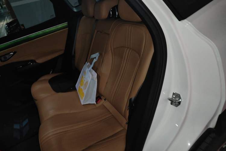 Used Geely Galaxy L7 2023 1.5T 115 km Starship
