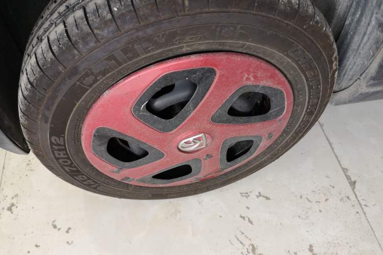 Used Baojun E100 2020 305KM Smart Drive Version Exterior 5