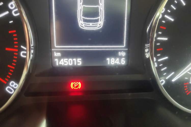 Used Skoda Octavia 2017 1.6L Manual Smart Drive Edition