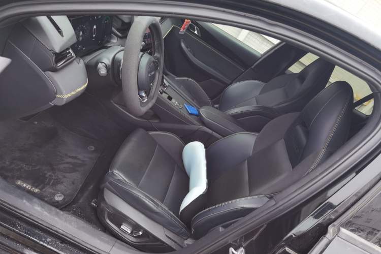 Used Lynk & Co 03 2023 1.5TD DCT JingPro