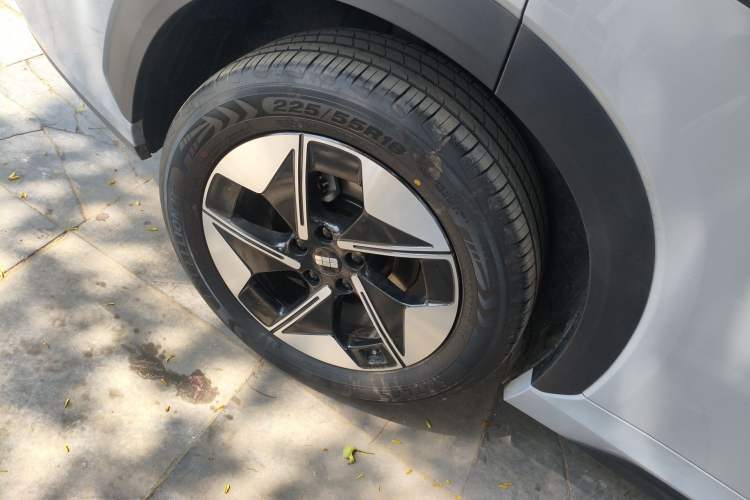 Used Geely Galaxy E5 2026 Model 610km Long-Distance Edition