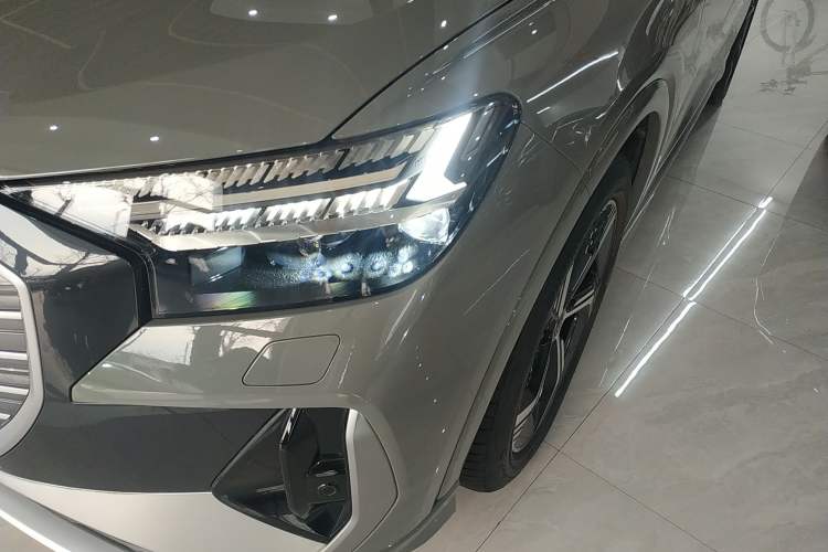 Used Audi Q4 e-tron 2022 50 e-tron quattro Visionary Edition
