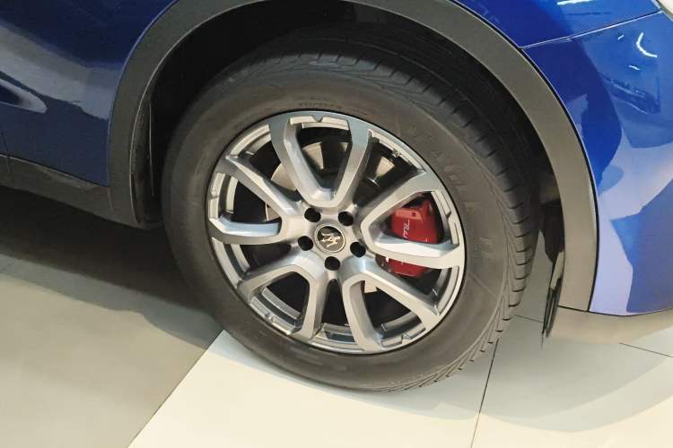 Used Maserati Levante 2019 3.0T Standard Version China VI Exterior 4