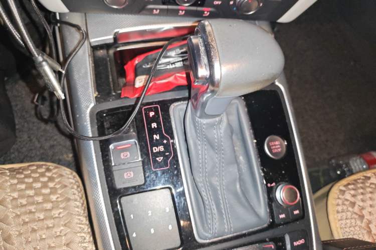 Used Audi A6L 2014 TFSI Standard Model Gear Lever