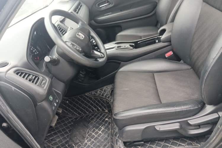 Used Honda Vezel 2020 1.5L CVT Pioneer Edition Left Front Seat